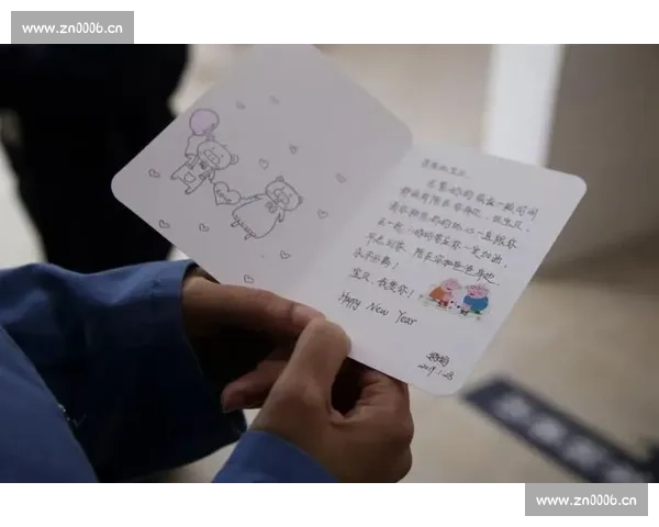 感恩节温情传递亲情友情爱情共融的人间暖心故事